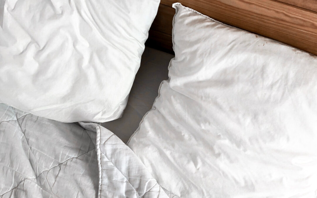 Poduszka do spania – jaki rodzaj jest właściwy? Wskazówki doboru i zakupu poduszki
